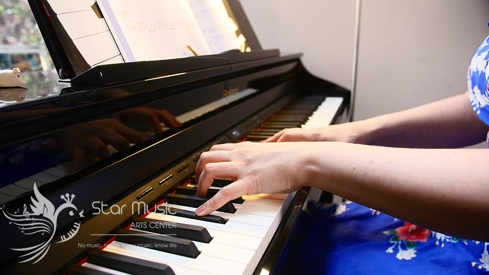 Học Piano - Organ cho người mới bắt đầu từ đâu, học những gì, tập đàn bao lâu?