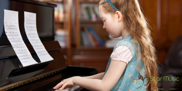 Phương pháp dạy đàn piano cho trẻ khi chưa biết chữ